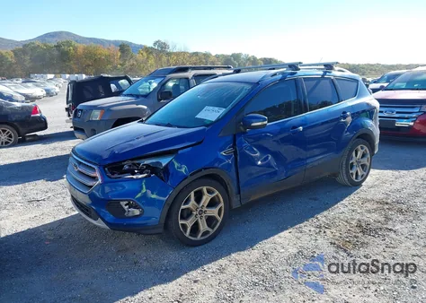 2017 Ford Escape Titanium из США, поврежденный, VIN 1FMCU0JD3HUB23407